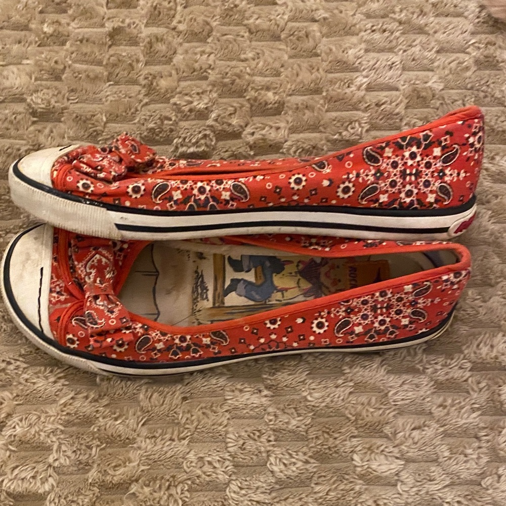 Rocket dog Red Bandana-Print Women's Ballet Flats - Picture 5 of 8